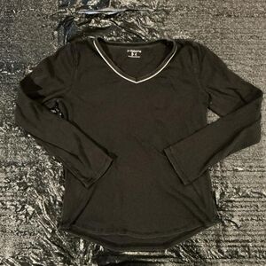 Izzy Women's Black and Grey Shirt